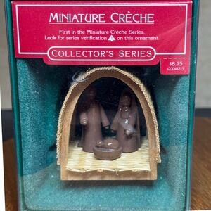 1985 Hallmark Keepsake Ornament Miniature Creche First in Series QX482-5 Vintage